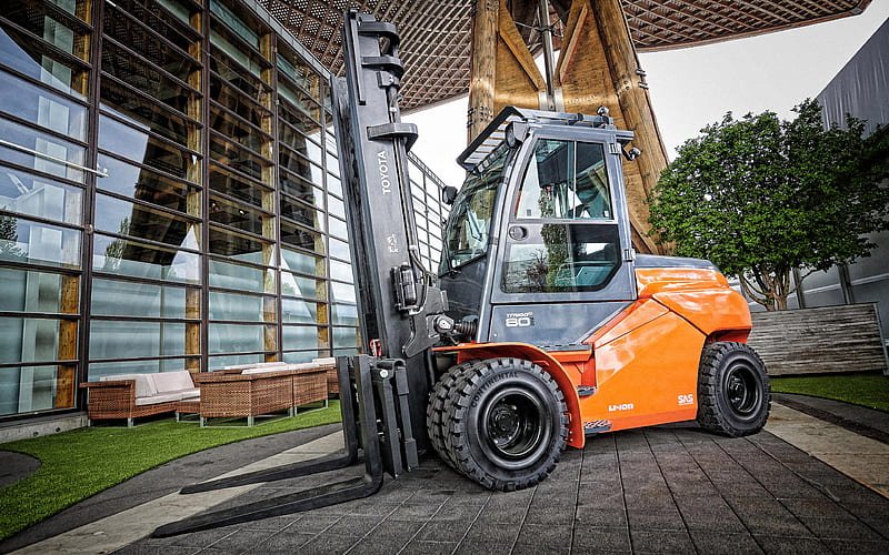 Forklift